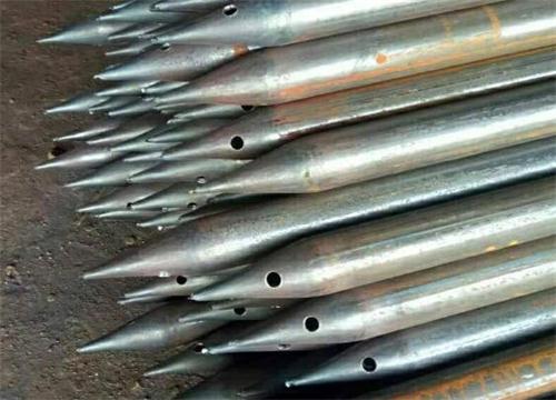 靖江隧道钢花管现货